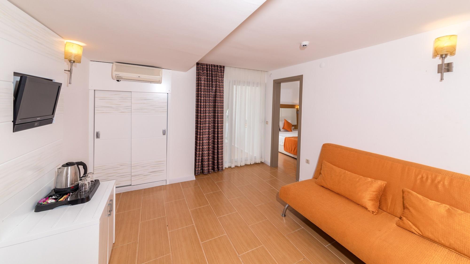 Mersoy Exclusive Hotel (Adults Only) İçmeler Buitenkant foto