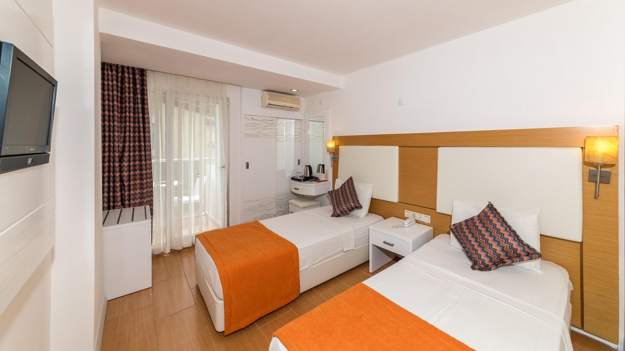 Mersoy Exclusive Hotel (Adults Only) İçmeler Buitenkant foto