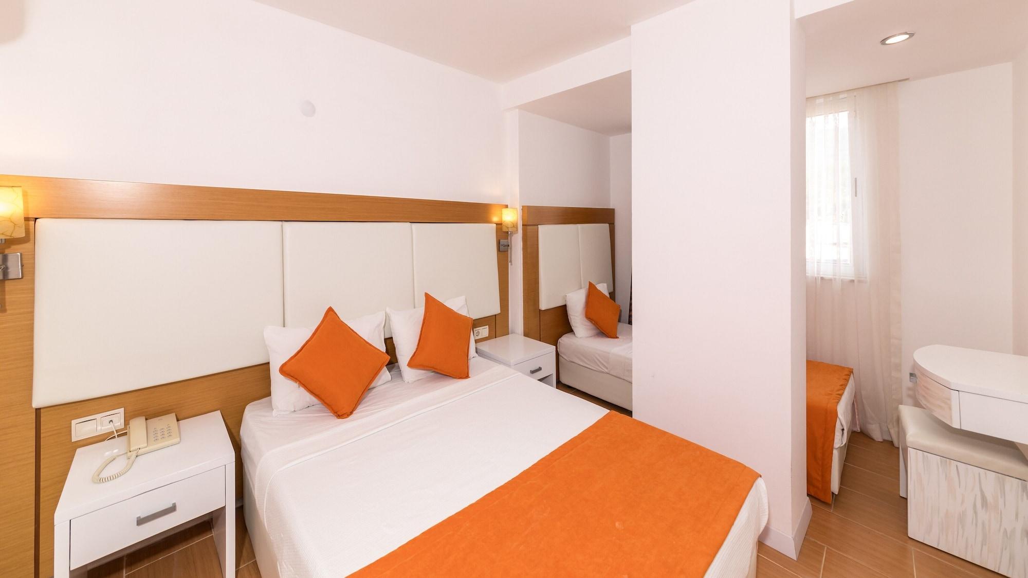 Mersoy Exclusive Hotel (Adults Only) İçmeler Buitenkant foto