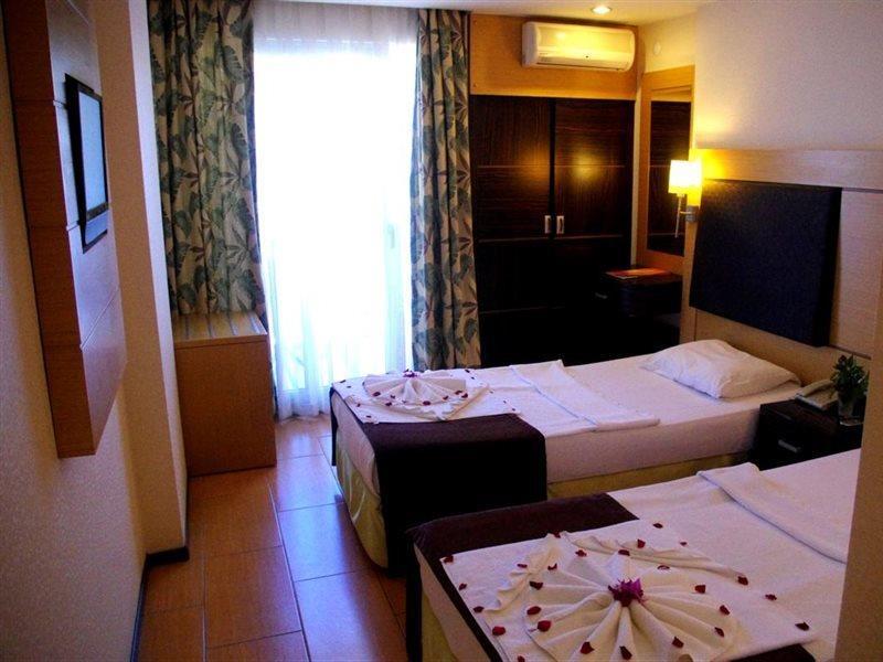 Mersoy Exclusive Hotel (Adults Only) İçmeler Buitenkant foto